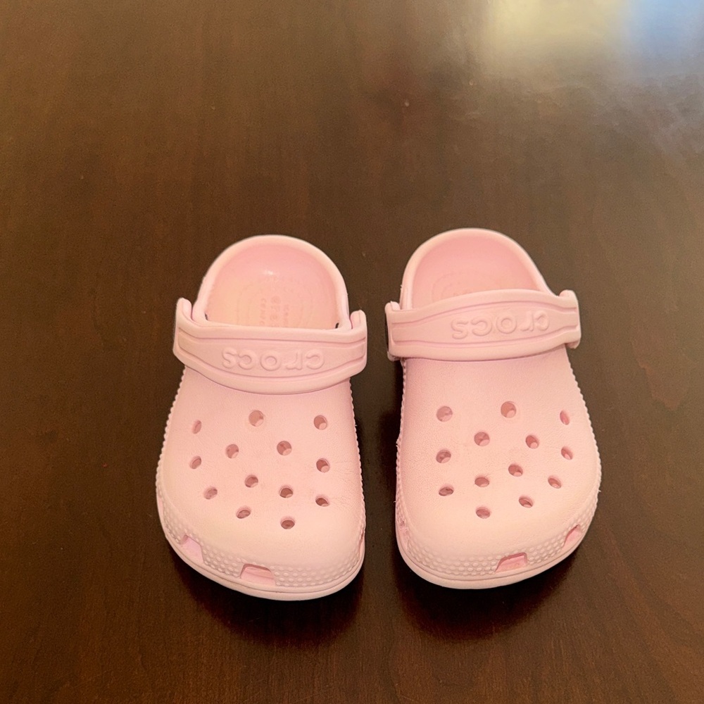 CROCS Classic Toddler Clogs - Blush Pink - Picture 8 of 10